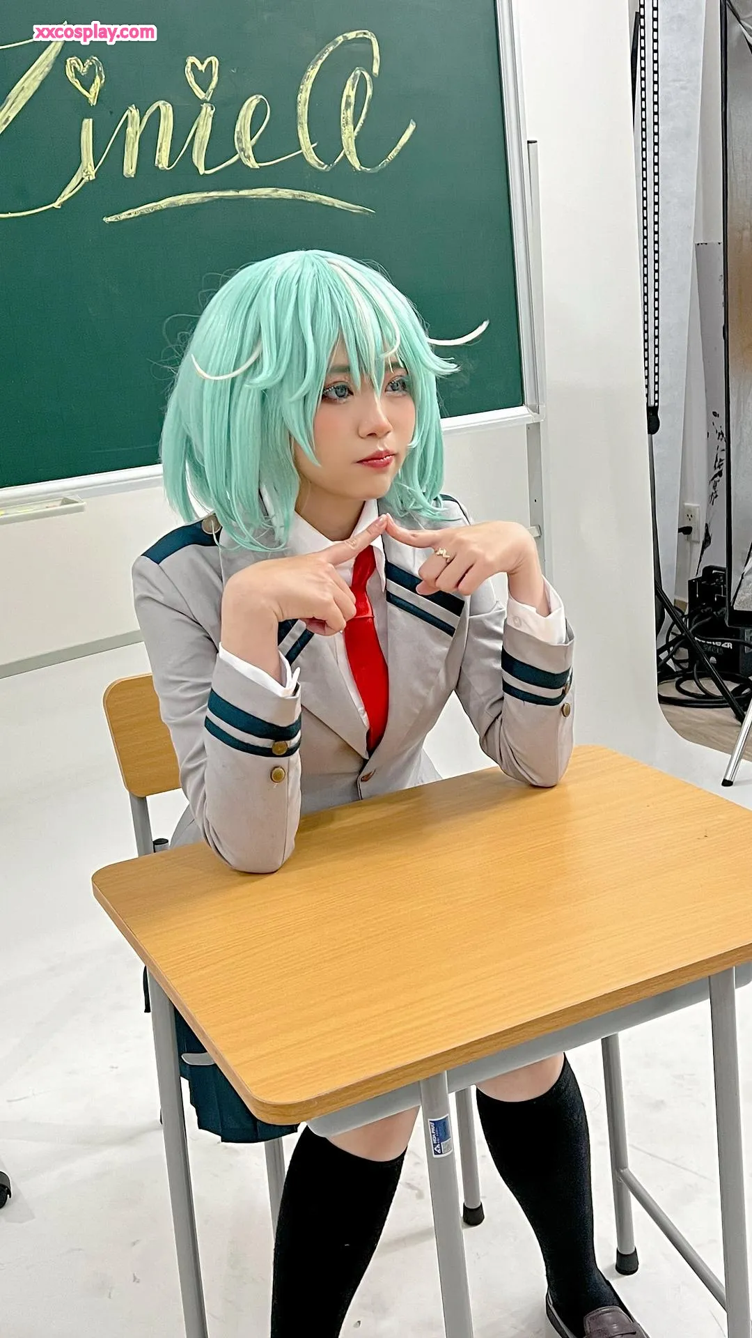 ZinieQ - Seductive Catgirl Schoolgirl Selfies